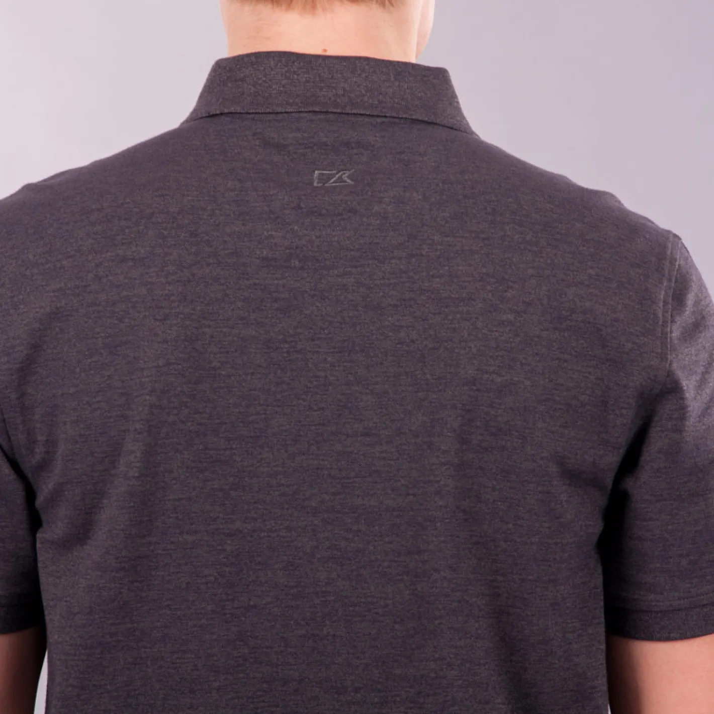 Advantage Grå-Cutter & Buck